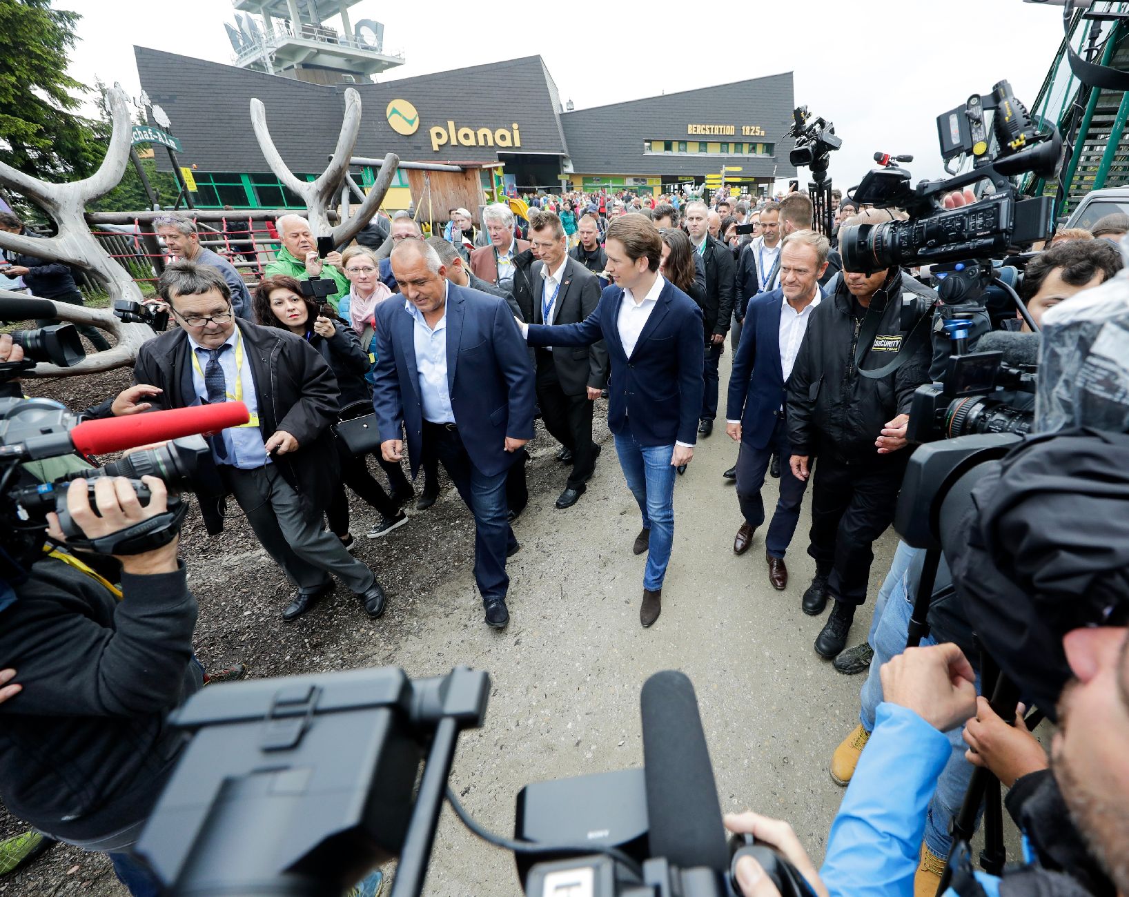 Arrival of Federal Chancellor Sebastian Kurz, Prime Minister Boyko Borissov and European Council President Donald Tusk at the top of the Planai mountain