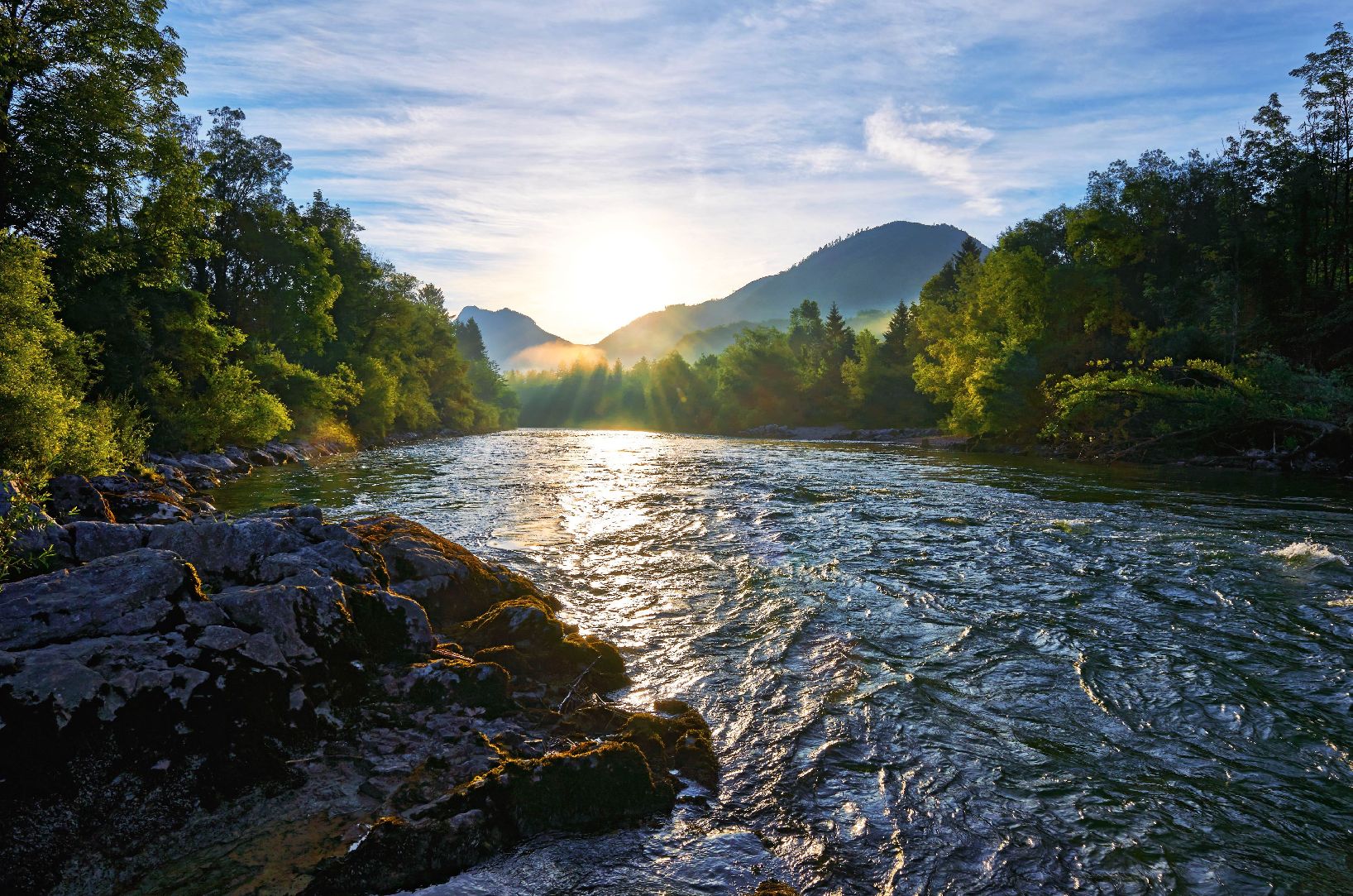 Fluss bei Abendsonne