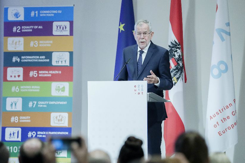 Le président fédéral Alexander Van der Bellen à la cérémonie de clôture de la conférence de la jeunesse de l'Union européenne le 4 septembre 2018