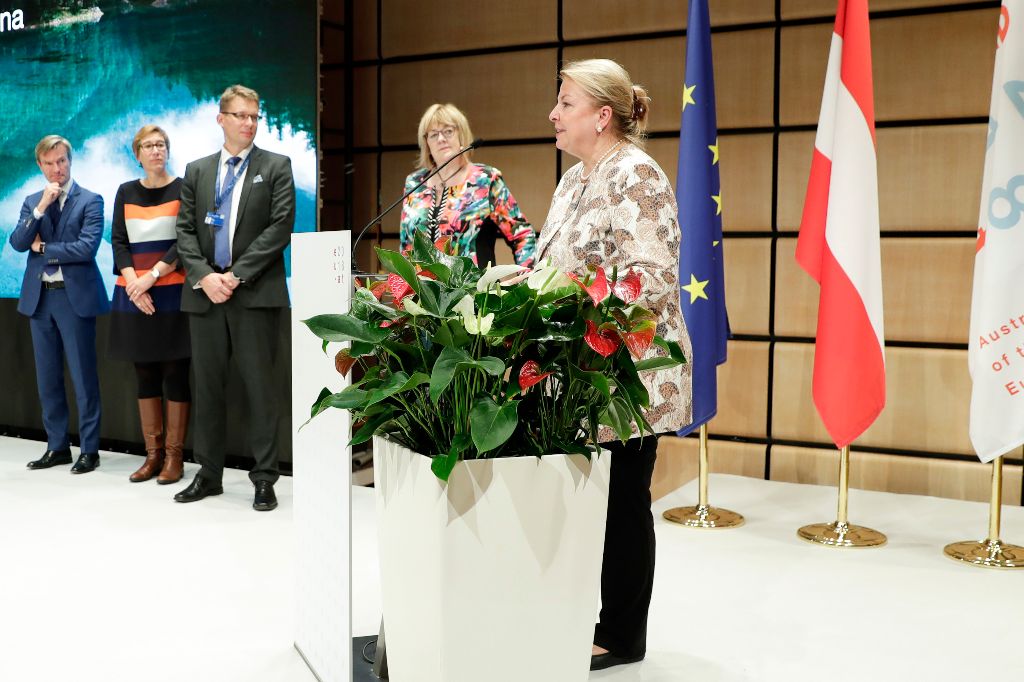 bundesministerin hartinger klein viermal so viele menschen sterben an arbeitsbedingten krebserkrankungen wie durch einen verkehrsunfall eu2018 at osterreichischer vorsitz im rat der europaischen union